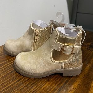 Gold glitter toddler boots size 6